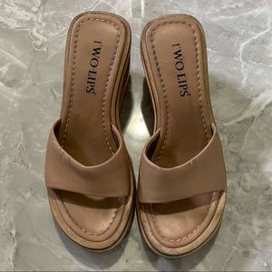 Two Lips Vintage Heels